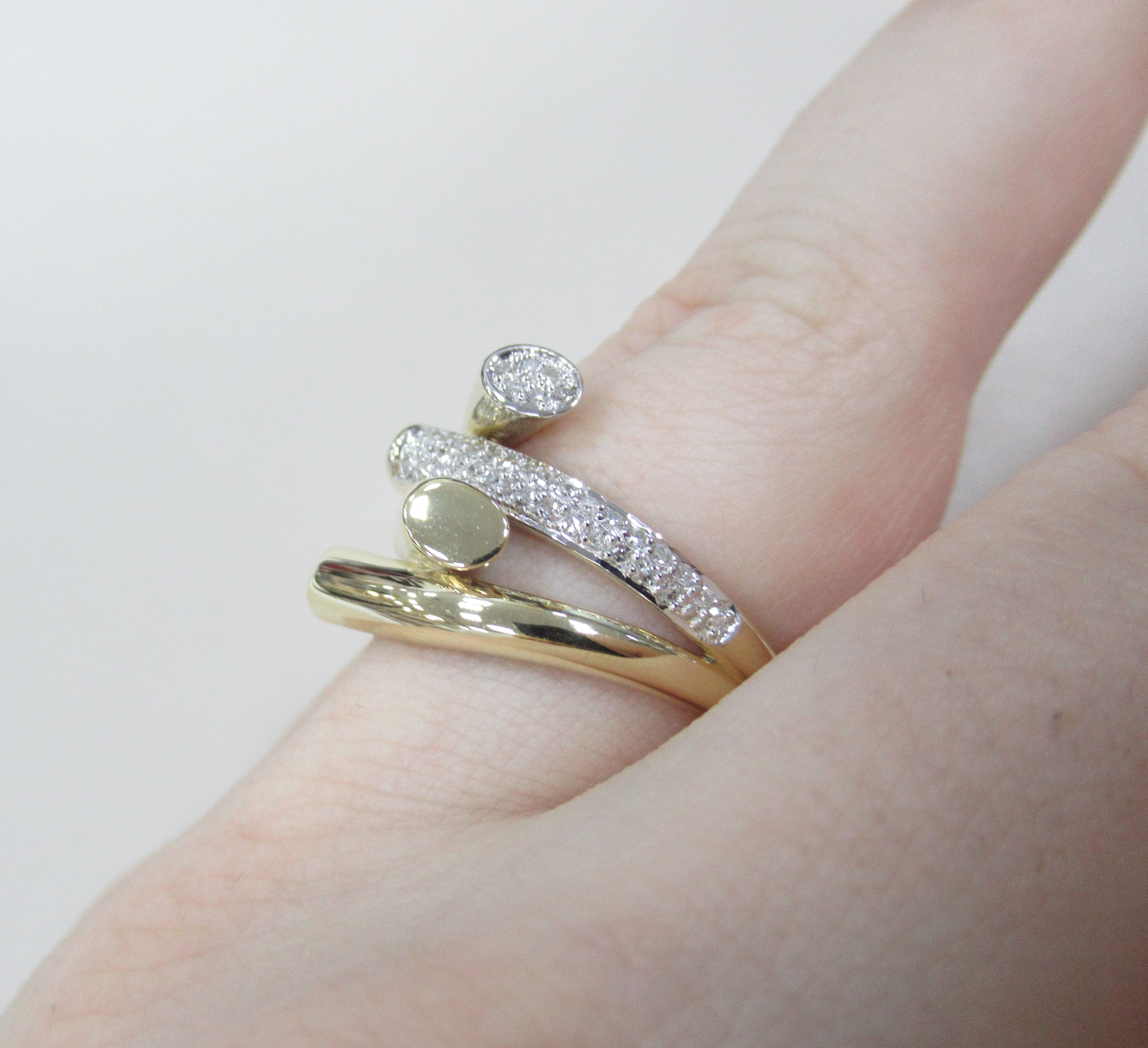 10311-001092 Кольцо (Au 585)